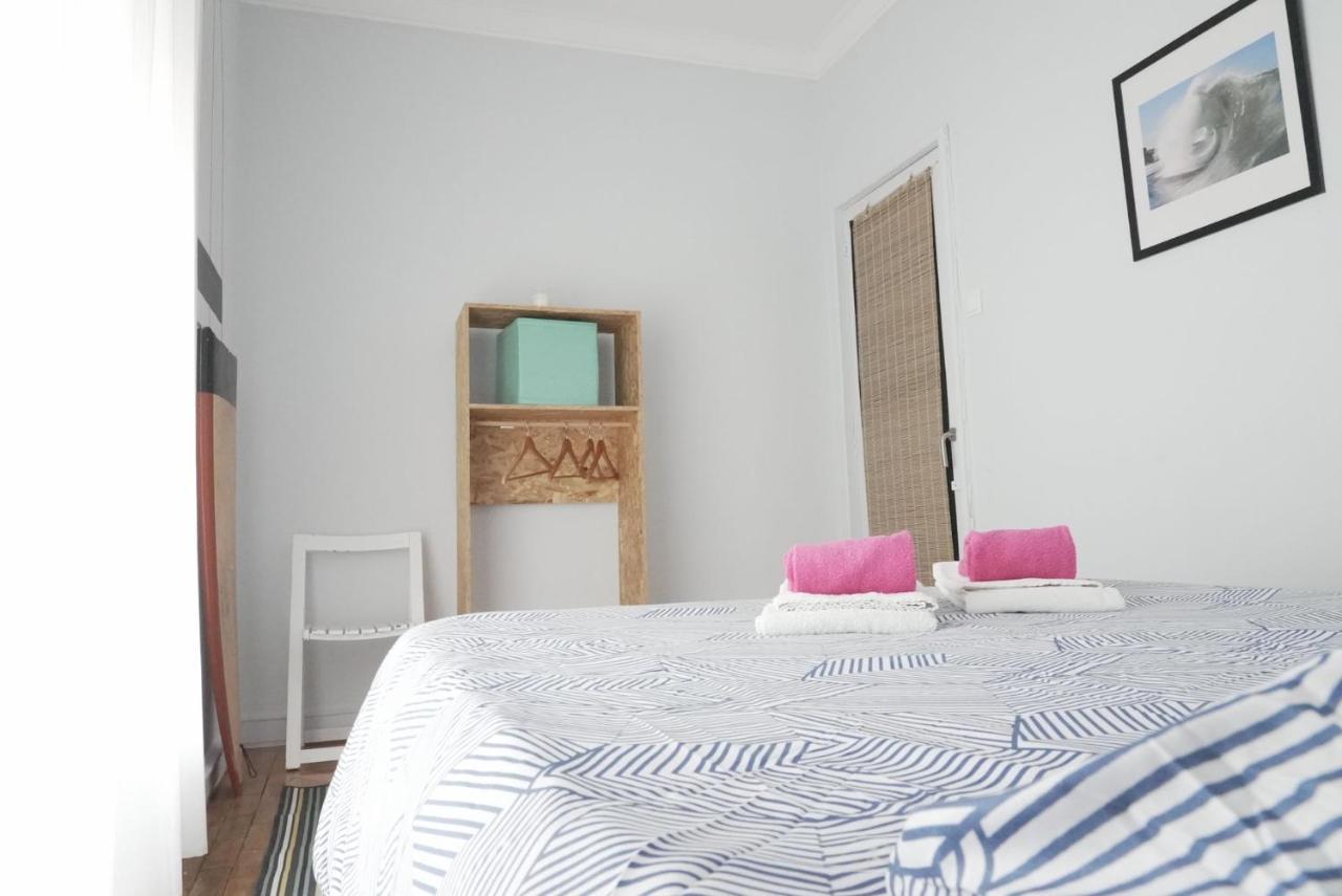 Espinho Surf House Hostel ภายนอก รูปภาพ